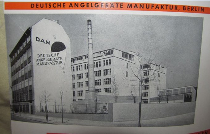 DAM 2..  tehdas sodan jälkeen n. 1950 luku.JPG